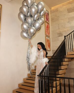 Lilly Ghalichi Instagram - A glimpse inside the details of my 42nd Disco 🪩 thank you to everyone that made it so special, I’m still on cloud 9 but I promise I’m almost done posting lol ❤️
Event: @detailsbyhaleh 
Dress: @waltercollection 
Flowers: @dushanflowers 
Cake: @maisondelafork 
Custom Signs: @glamsignia 
Photos: @victoriasirakovaphotographer