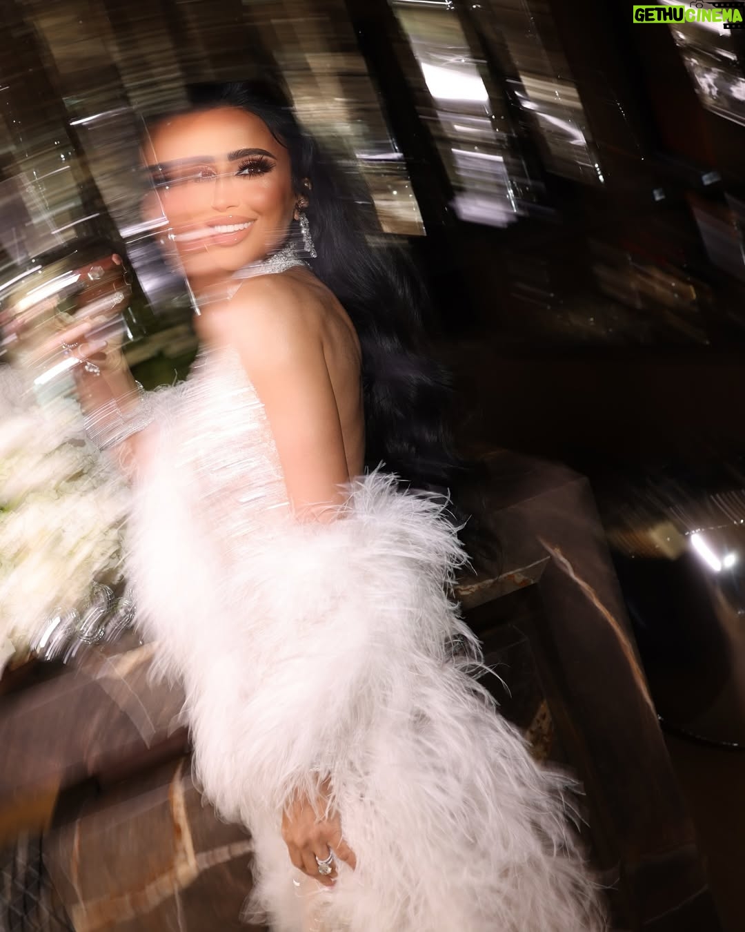 Lilly Ghalichi - 0 Likes - A glimpse inside the details of my 42nd Disco 🪩 thank you to everyone that made it so special, I’m still on cloud 9 but I promise I’m almost done posting lol ❤️
Event: @detailsbyhaleh
Dress: @waltercollection
Flowers: @dushanflowers
Cake: @maisondelafork
Custom Signs: @glamsignia
Photos: @victoriasirakovaphotographer