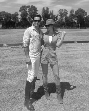 Lola Ponce Instagram - 🤍🐎🌿🇲🇽 𝙰𝙼𝙾𝚁
Momentos en familia… 
naturaleza y mucho polo… 💫
@vinedossanlucas @aarondiaz
@karimechequer  @realgirlstv @alfredorenterialv 💫