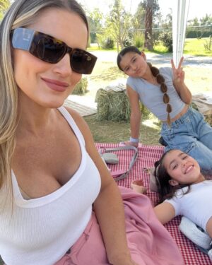 Lola Ponce Instagram - 🌿🙌🏻💫🐎
Cuando estoy contigo… 😍
@aarondiaz  @realgirlstv 
@vinedossanlucas @vinedossanfrancisco