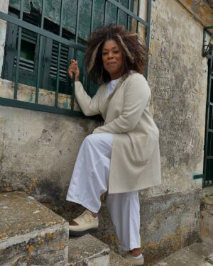 Lorraine Toussaint Instagram - Happy Easter. 🤍