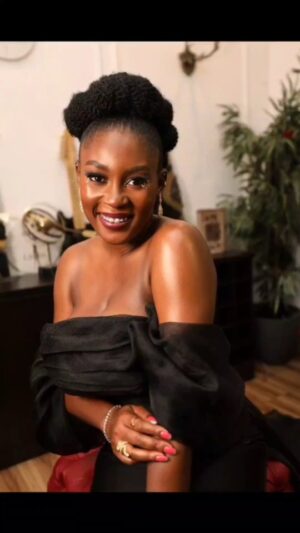 Lota Chukwu Instagram - I pull anything off, with finesse.... including a career change, it seems 😘😊💕