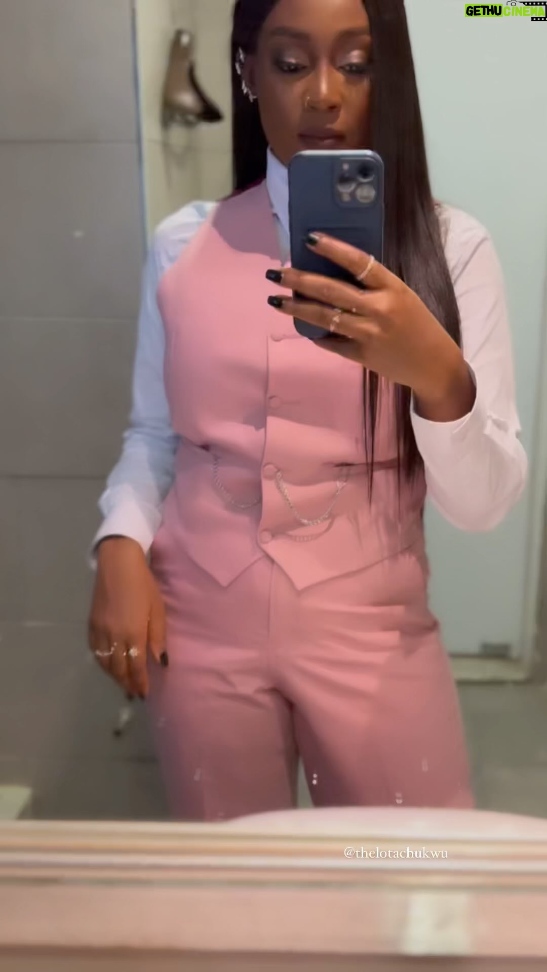 Lota Chukwu - 15.6K Likes - Y’all said you wished I did more reels, so here’s me being a genie. ❤️
You’re welcome.
Also, @jmsignature is undefeated with my face.