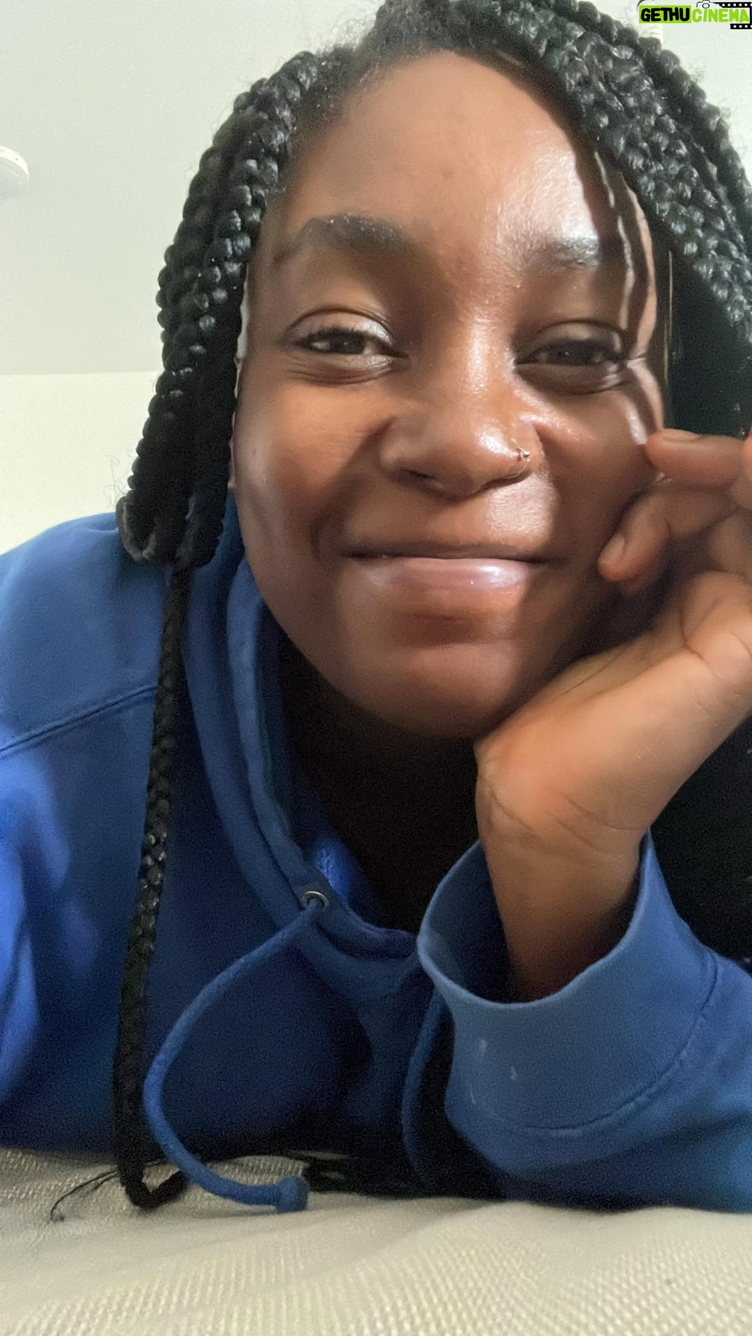 Lota Chukwu - 4.3K Likes - Feeding my two favorite girls! Watch till the end and see what I was given when I said I was hungry!!!