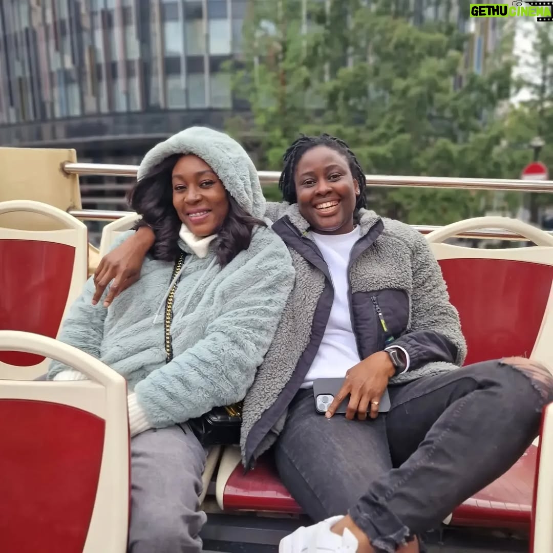 Lota Chukwu - 19.5K Likes - Ending another year with my favorite friendship and human 💓
Have an amazing 2023 guys. May it very filled with way less pain, more love, more money, more work, better decisions.
God bless you all.
