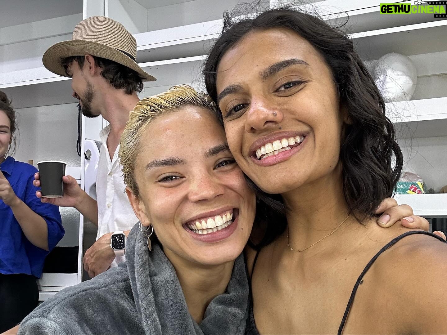 Madeleine Madden - 15.9K Likes - And of course, the people who truly made the magic, our crew.
It is the people you get to work with that is the absolute joy of this job.
Whether it was 50 degree days in the desert or a frosty night shoot, our crew have always been in the trenches with us and gave their all.
Regardless of what we were up against, their quality of work and care for us never faltered.
@thewheeloftime @primevideo
#thewheeloftime