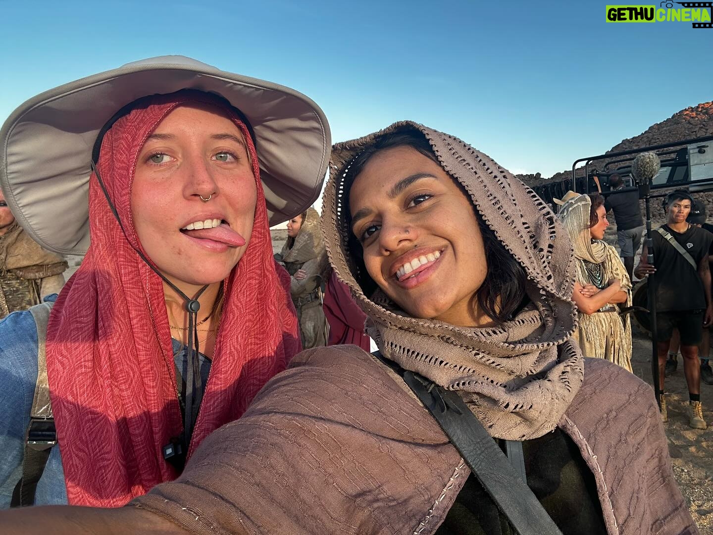 Madeleine Madden - 15.9K Likes - And of course, the people who truly made the magic, our crew.
It is the people you get to work with that is the absolute joy of this job.
Whether it was 50 degree days in the desert or a frosty night shoot, our crew have always been in the trenches with us and gave their all.
Regardless of what we were up against, their quality of work and care for us never faltered.
@thewheeloftime @primevideo
#thewheeloftime