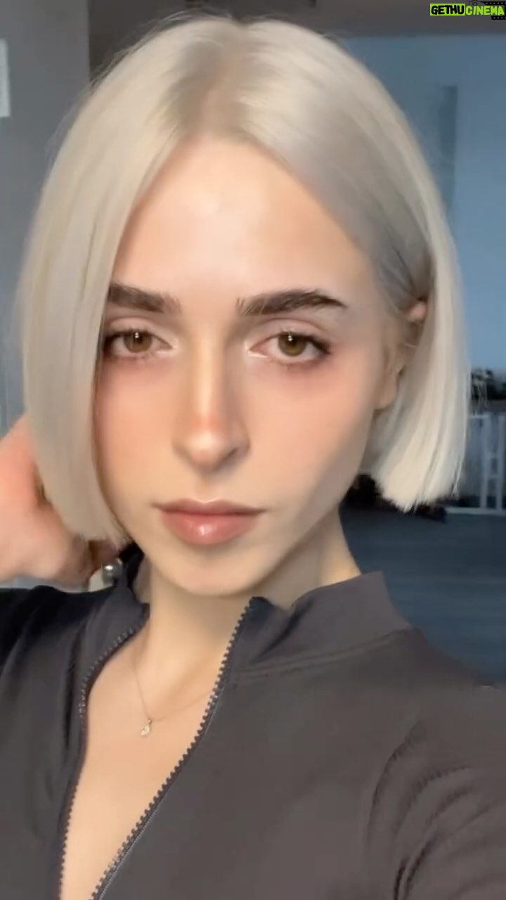 Madgal - 131.7K Likes - Hair : @sheida.haircolorist @keratinbyniki