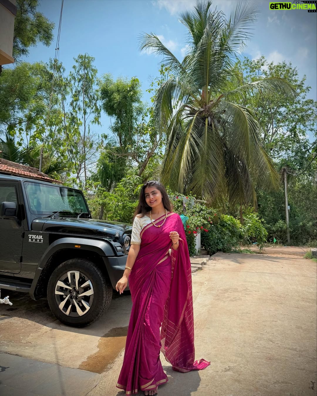 Madhu Gowda - 122.7K Likes - Flaunting my Indian ness.🥰 🪬🧿 #madhugowda