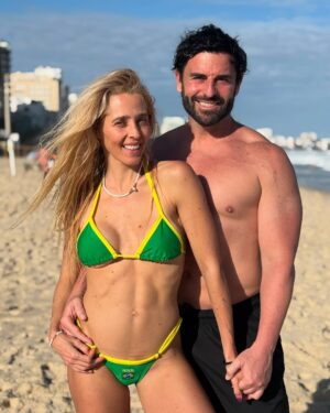 Mafalda Teixeira Instagram - Love in Rio 💖🇧🇷 

#riodejaneiro #brasil #leblon #love #amor #familia #praia #kapinha