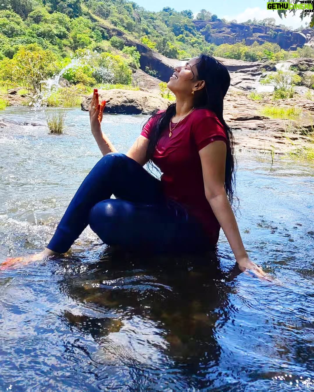 Mahana Sanjeevi - 1.5K Likes - Nature is the art of God
.
.
.
.
.
.
#naturelove #nature #naturephotography #naturelovers #naturelover #photography #naturephoto #landscape #natureshots #photooftheday #love #flowers #travel #perfection #naturegram #natur #naturephotographer #photo #sunset #travelphotography #picoftheday #instagood #natureaddict #sky #beautiful #landscapephotography #naturebeauty #mountains #natureonly #instagram