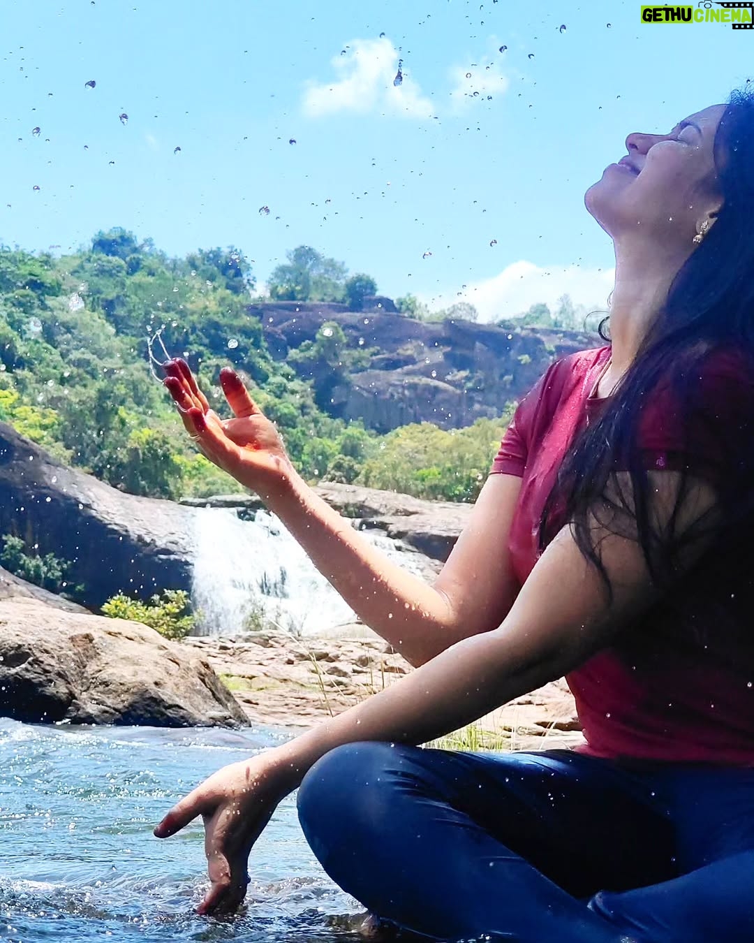 Mahana Sanjeevi - 1.5K Likes - Nature is the art of God
.
.
.
.
.
.
#naturelove #nature #naturephotography #naturelovers #naturelover #photography #naturephoto #landscape #natureshots #photooftheday #love #flowers #travel #perfection #naturegram #natur #naturephotographer #photo #sunset #travelphotography #picoftheday #instagood #natureaddict #sky #beautiful #landscapephotography #naturebeauty #mountains #natureonly #instagram