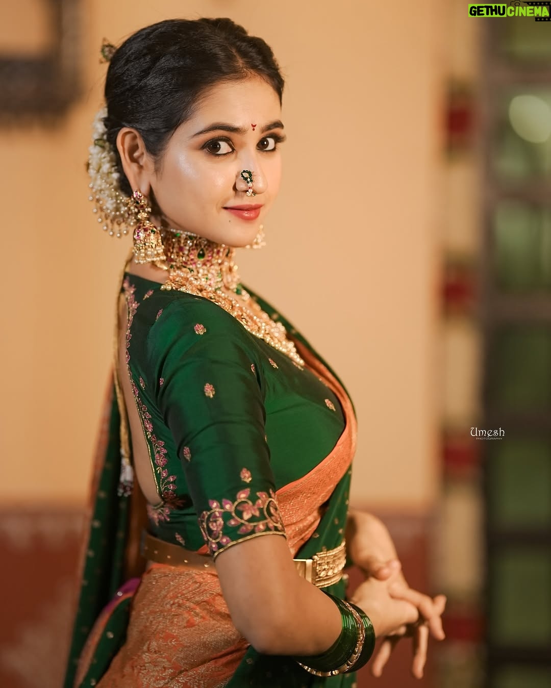 Malaika Vasupal - 79.7K Likes - š
#viral #reel #tradtional #shoot