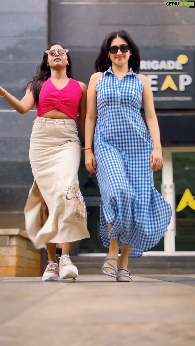 Malaika Vasupal - 19.7K Likes - Nazar na lage š§æš§æš§æ
#explore #trendingnow #darshinideltanagaraj #trendingreels #zeekannada #viral #malaikatvasupal