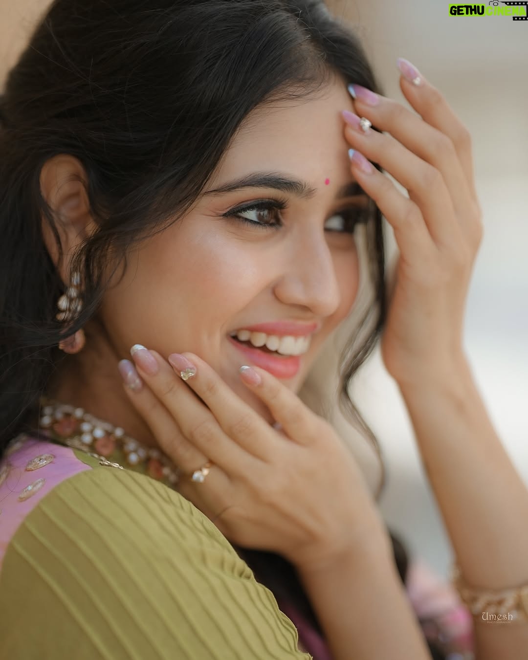 Malaika Vasupal - 133.8K Likes - ಮನದಾ ą²®ą²°ą³ą²Æ ą²ą²æą²ą²ą²æą²Æą²æą²ą²¦
ą²Øą³ą²øą³ą²³ą²æ ą²¬ą²ą²¦ ą²¬ą²æą²øą²æą²²ą³ ą²Øą³ą²Øą³š
#malaika #kannadaactress #kannadasongs #kannadamusically #trend