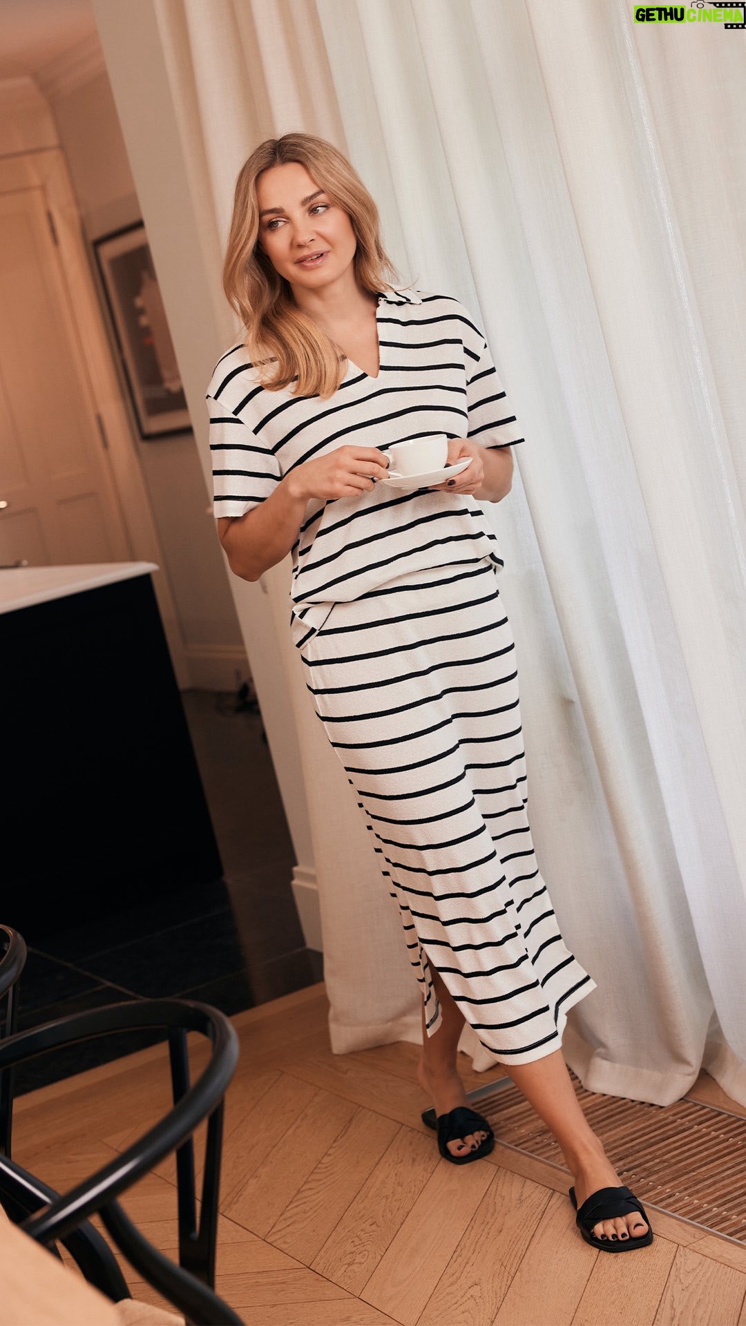 Malgorzata Socha - 1K Likes - Reklama @pepcopl
Wygodne ubrania to must-have na chwilÄ relaksu. ā SprawdÅŗ nowÄ
kolekcjÄ Pepco Navy Bohemian, jeÅli cenisz Åwietny styl i komfort noszenia. š„° Co myÅlicie o tym outficie?