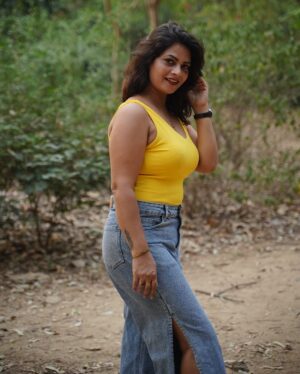 Malvika Tomar Instagram - Raw and unfiltered!
.
.
.
Clicked by @ruphotographer2 
#raw #unfiltered #look #southlook #stylish #original #noedit #picofthenight #explorepage✨ #2instagoodportraitlove #malvika