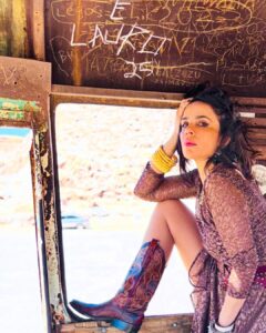 Actress Maria Ribeiro HD Photos and Wallpapers April 2025