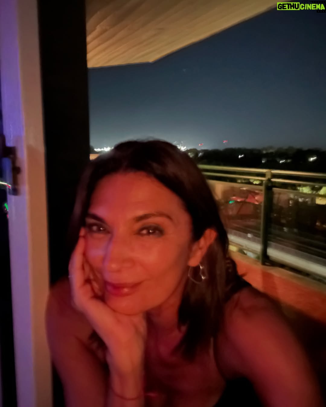 Mariana Arias - 1.5K Likes - Te adoro Eli @elizabeth.a.marquez
Te mereces todo y más. luchadora, divertida, compañera. Gracias por estar cerca siempre. Feliz cumpleaños 🎁 ♥️