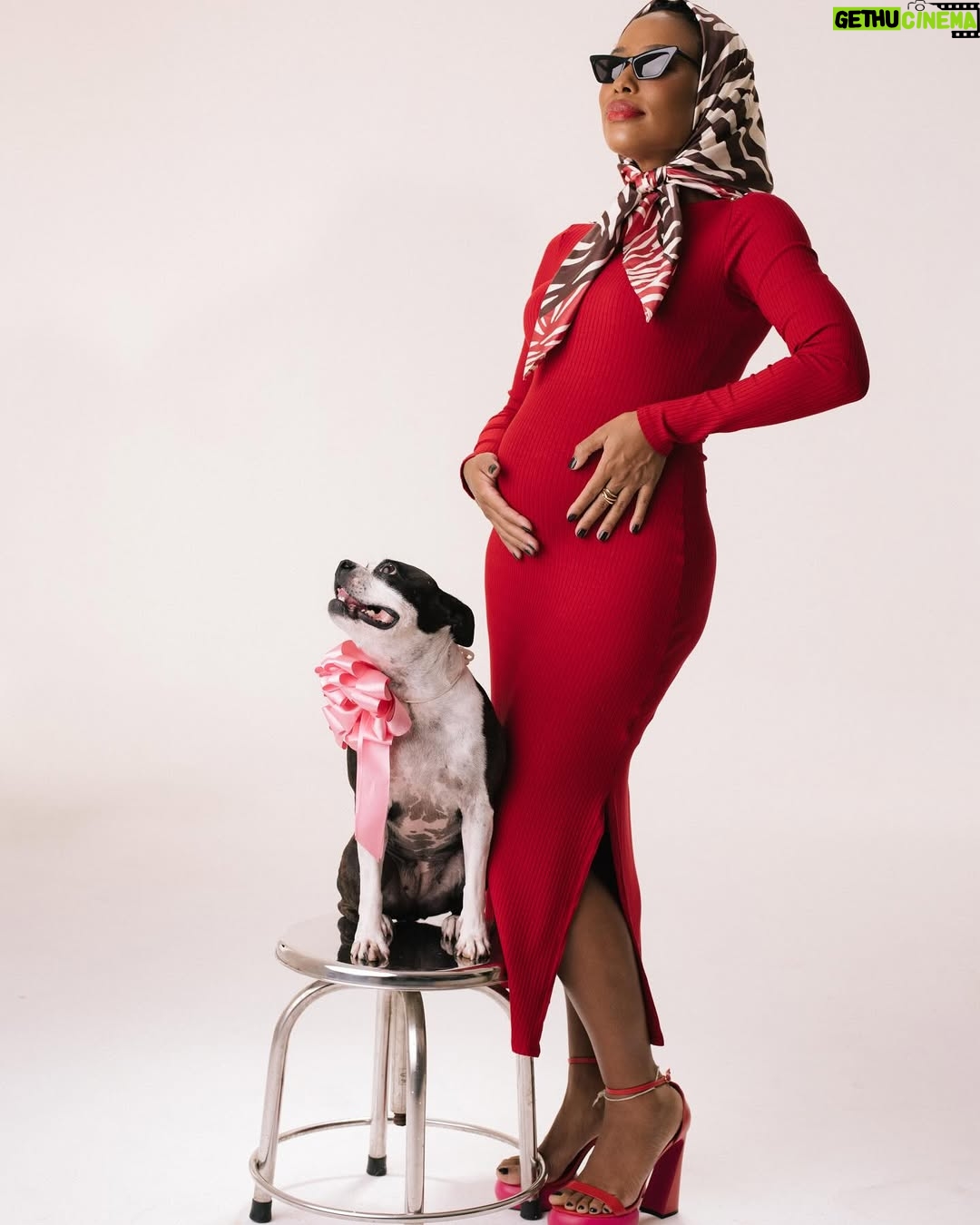Mariana Nunes - 2.8K Likes - Uma feliz PĆ”scoa para todas as famĆlias que, independente do formato e dos caminhos, se tornaram possĆveis.
ā¤ļøšš
#felizpascoa
#familiapossivel
photo @relvas.oficial
styling @tiagolunaa
make @makegonzovivi
making off @anayanascimento
cuidados especiais com a Pec
@giselamunk