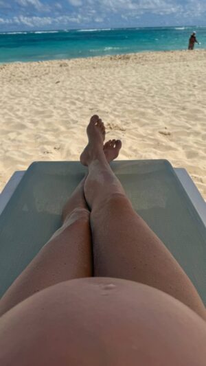 Mariana Seligmann Instagram - Las que están en el 3er trimestre también, qué tienen para sumar? 😬🤰🏼🫶🏼 

#pregnancy #embarazo #pregnancytips #tercertrimestre
