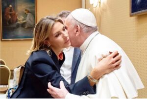 Martina Colombari Instagram - 🙏🏼❤️🙏🏼