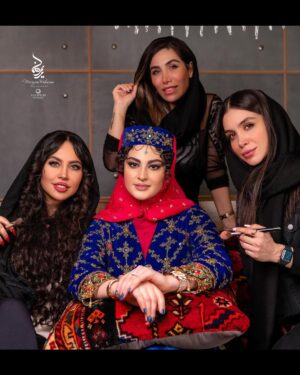 Maryam Momen Instagram - پشت این پنجره جز هیچ بزرگ هیچی نیست 

.

.

.

از همه عزیزانی که زحمت کشیدن‌تشکر میکنم وارزوی بهترین ها دارم براشون امیدوارم بیش از پیش بدرخشند❤️
