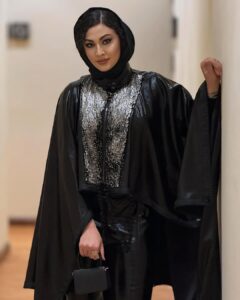 Maryam Momen Most Liked Photos and Posts