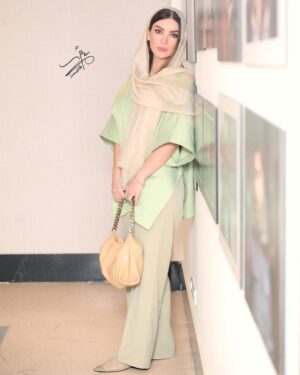 Matin Sotudeh Instagram - اکران مردمی فیلم سینمایی پسر انسان
Stylist: @golden_needle_