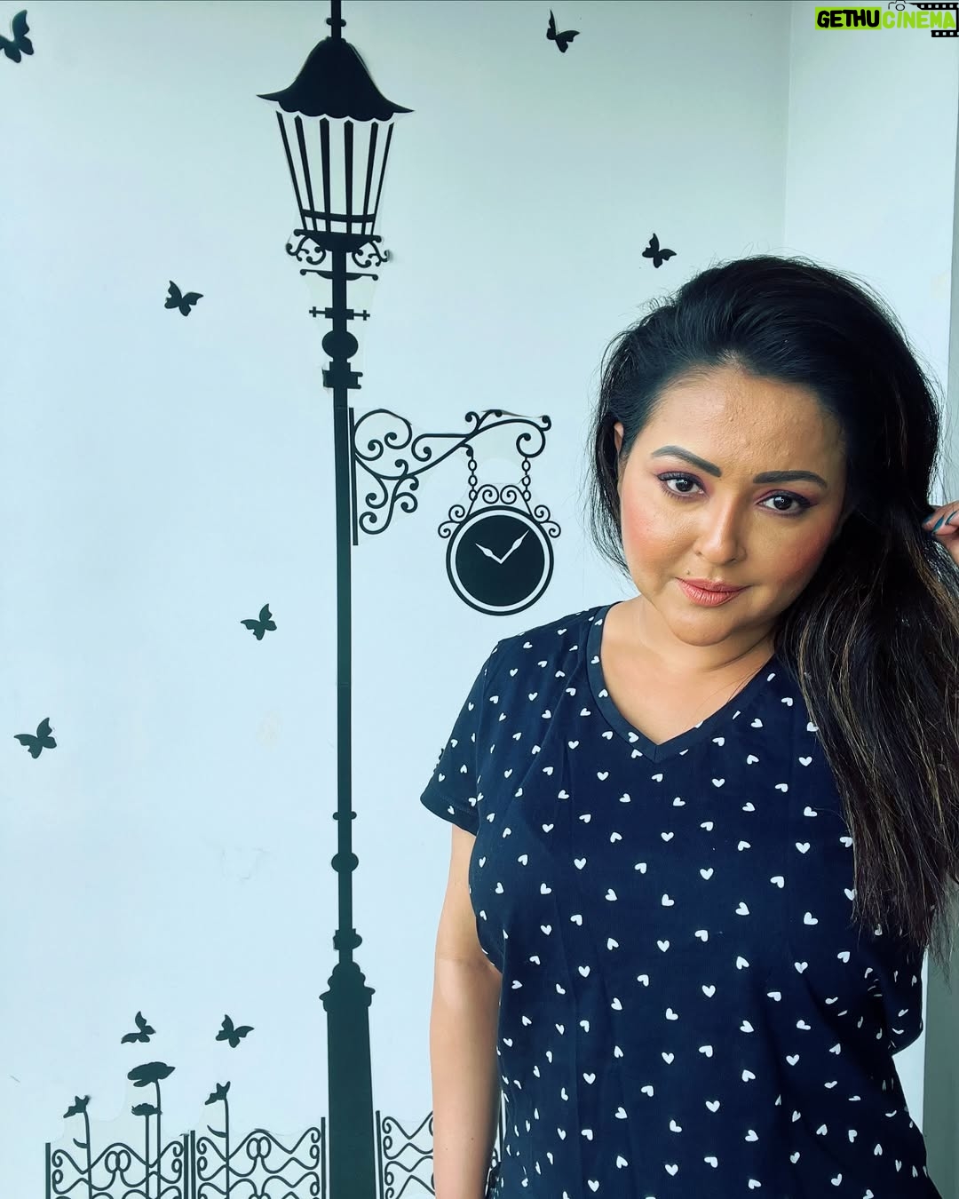 Megha Ghosh - 11.1K Likes - 🦋
𝗣𝗹𝗲𝗮𝘀𝗲 𝗪𝗮𝘁𝗰𝗵 𝗠𝘆 𝗦𝗼𝗻𝗴, 𝗟𝗶𝗻𝗸 𝗶𝗻 𝗕𝗶𝗼🔥🔥
🌸🌼🌸🌼𝗠𝗶𝘀𝘀 𝗬𝗼𝘂 𝗣𝗮𝗽𝗮🌼🌸🌼🌸😞💔
✵
✵
✵
✵
✵
✵
✵
#odisha #odisha_igers #odishagram #kolkatareels #kolkatareels❤️❤️❤️ #kolkataphotography #kolkatafashionblogger #kolkatamodel #kolkatablogger #kolkatabloggerstyle😍❤️ #bengali #bengalifood #bengalicuisine #bengalifoodblogger #kolkatasutra #kolkatadiaries #MeghaGhosh ❤️🔥