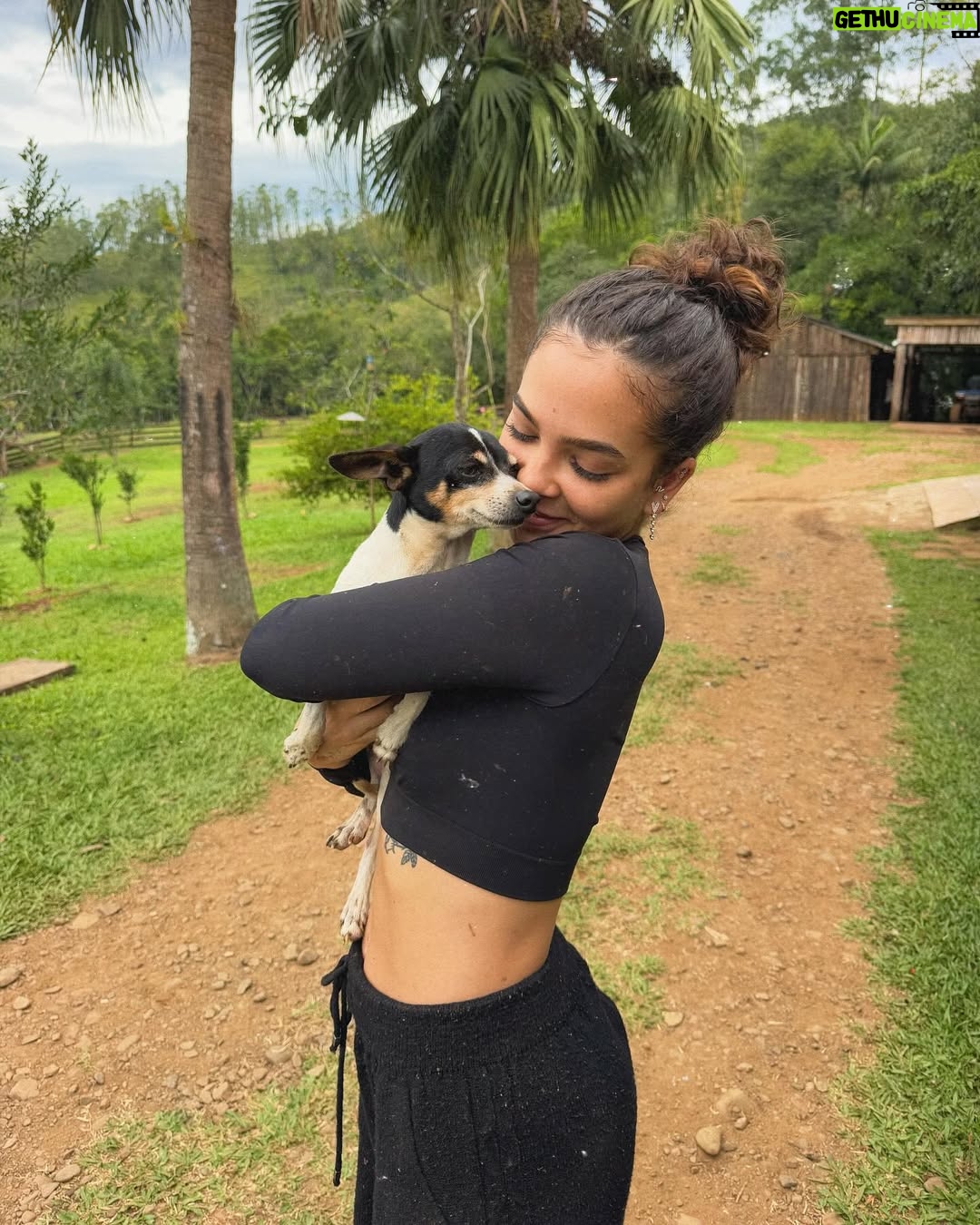 Mel Maia - 298K Likes - pedacinho das férias nesse lugar incrível! @moradadoscanyons 💚