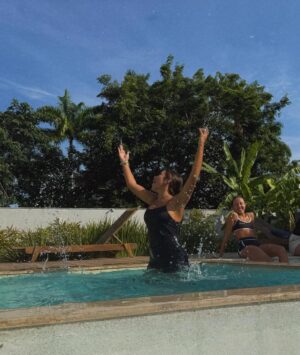 Mel Maia Instagram - eu sou muito feliz. empolgação danada em viver a vida que tenho!! 🤹🏻‍♀️