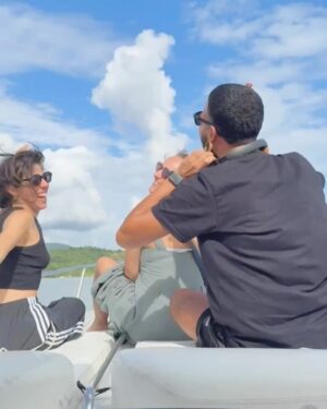 Mel Maia Instagram - pessoas apaixonadas pelo que fazem. assim fica fácil! 🤍
