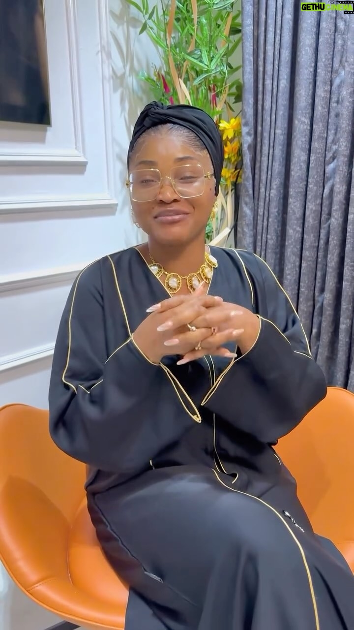 Mercy Aigbe - 47.5K Likes - Can I get a 3 Gbosa for Nollywood female film makers in the comments 👊
Guys I am going to be @silverbirdcinemas Ikeja City Mall today by 4pm for my hardworking, talented sister @eniola_ajao ‘s latest project OWANBE THIEVES!!!!
Y’all does want to miss this amazing movie! You will love it 😍😍😍
Catch me there 4pm today! Let’s enjoy the festive season together!
Happy Easter once again!!!! ❤️❤️❤️