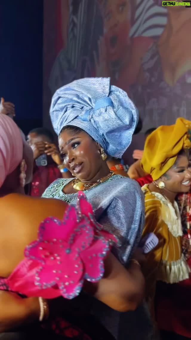 Mercy Aigbe - 99.3K Likes - Moments captured last night at the premiere of @eniola_ajao ‘s movie Owanbe Thieves!
It will be in cinemas nationwide April 18th
Go see it! You will love et! Shout out to the Cast and Crew 👏👏👏👏
Tag who you know in this video , let’s see who knows people the most! 😄
