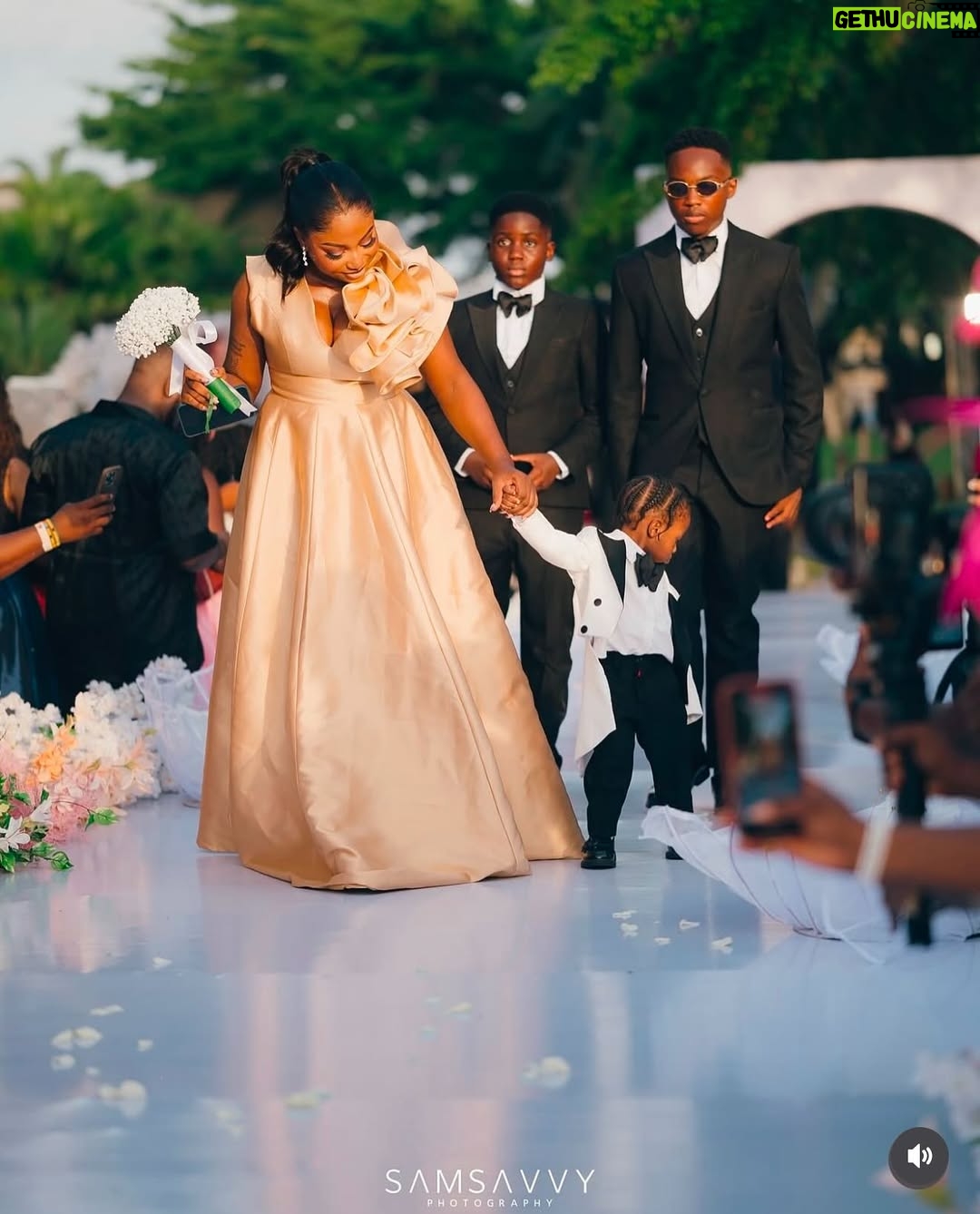 Mercy Aigbe - 158.4K Likes - Some JPEG from #JP2025
Spot my whole heart @michelleio__ & @olajuwon.gentry 😍😍😍😍
@tolubally my baby is growing so big! Well done mummy ❤️❤️❤️❤️❤️