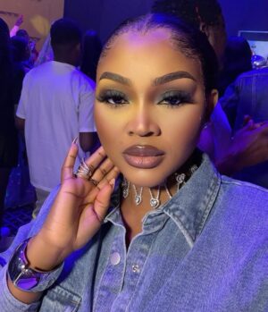 Mercy Aigbe Instagram - Tomorrow we go again 😁

First 5 people to guess the color of my outfit tomorrow correctly… outfit, shoes and bag oh! 

 Wins 20k each!!!!! 

#juma2025 Part 7 loading 💃💃💃