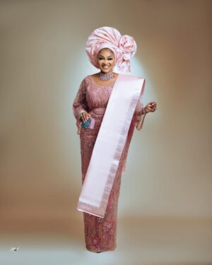 Mercy Aigbe Instagram - 2nd Outfit for Ore Iya Iyawo 💕💗💞💖

Gele @abydouz_gele 

Shoes & Purse @rhoncares 

#jp2025 #oreiyaiyawoduties #proudmomma