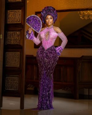 Mercy Eke Instagram - Never had to do too much💜💜2025 bride loading 😉 

Dress - @pearls_bridals 
Styled - @officialswazzi 
Photographer - @toniegrapher