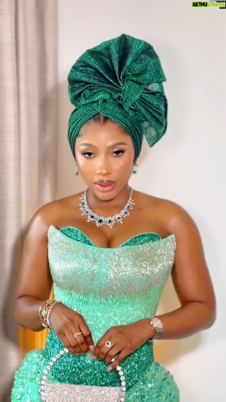 Mercy Eke - 231.4K Likes - Let’s go get our beautiful @sharonooja married 💚💚🤩🤩
Dress - @amyaghomi
Styled - @mz_florashaw
Hair: @synthiana_beautyparlour
#LoveUnitesUS24 #CrazyAboutUS24