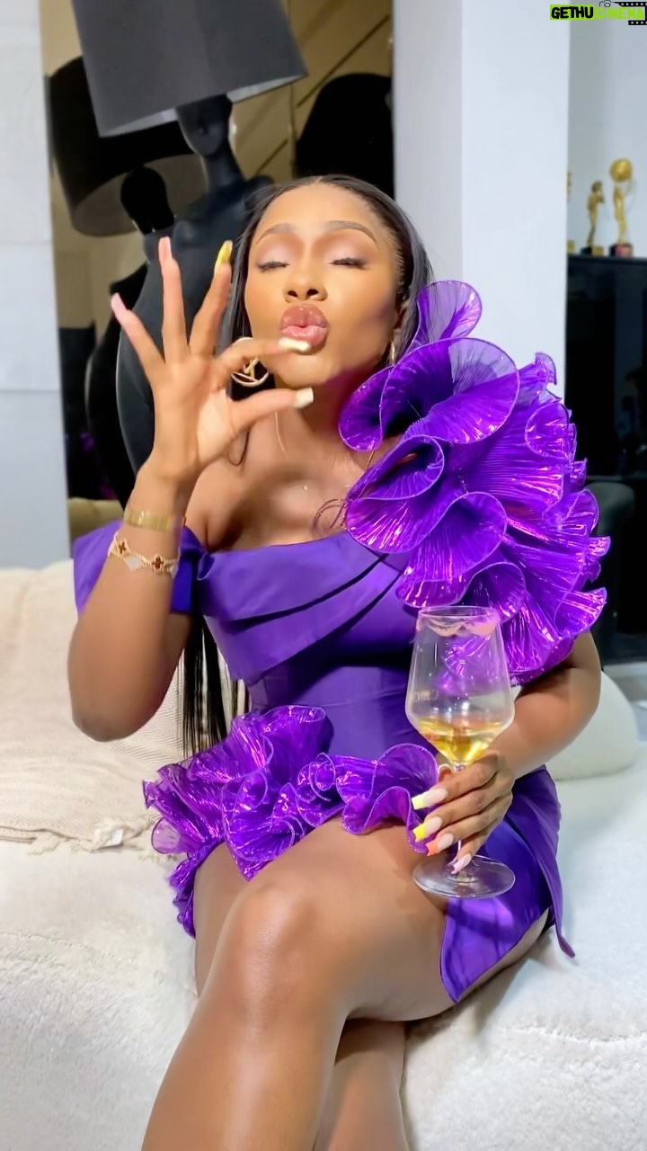 Mercy Eke - 133K Likes - Based on popular demand, here you go!🥰
Dress - @amyaghomi 💜