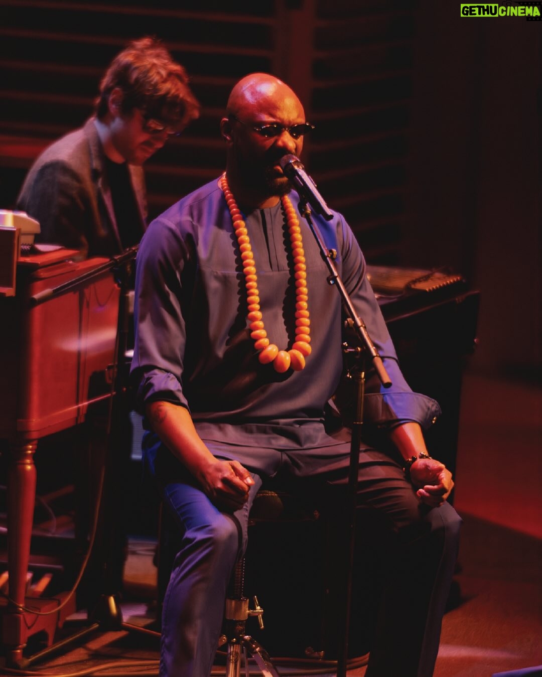 Meshell Ndegeocello - 2.3K Likes - Congratulations to @officialmeshell on her SOLD-OUT American Songbook concert in the Appel Room! 🎶 The evening featured music from her latest GRAMMY-winning album, No More Water—a collaborative tribute to James Baldwin.
📸: @layer_nyc
