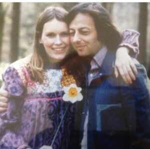 Mia Farrow Instagram - Thinking of my dearest of friends on his birthday. I love and miss you Andre. ♥️