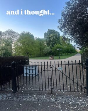 Michelle Collins Instagram - Swipe for the story of a girl who got locked in Hyde Park for 18 minutes. #survivor (posting the amount of selfies I took is actually very vulnerable for me and yes there were more g’night!!)