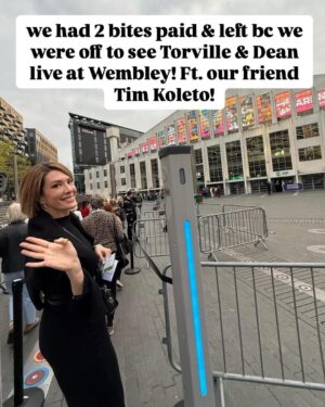 Michelle Collins Instagram - Saturday night deserved a 20 slide recap and an hour long special with @mjgon co-anchoring @themichcollshow today. A huge thanks to @timkoleto for the invite!!! And the legends that are @torvillanddeanofficial🏅