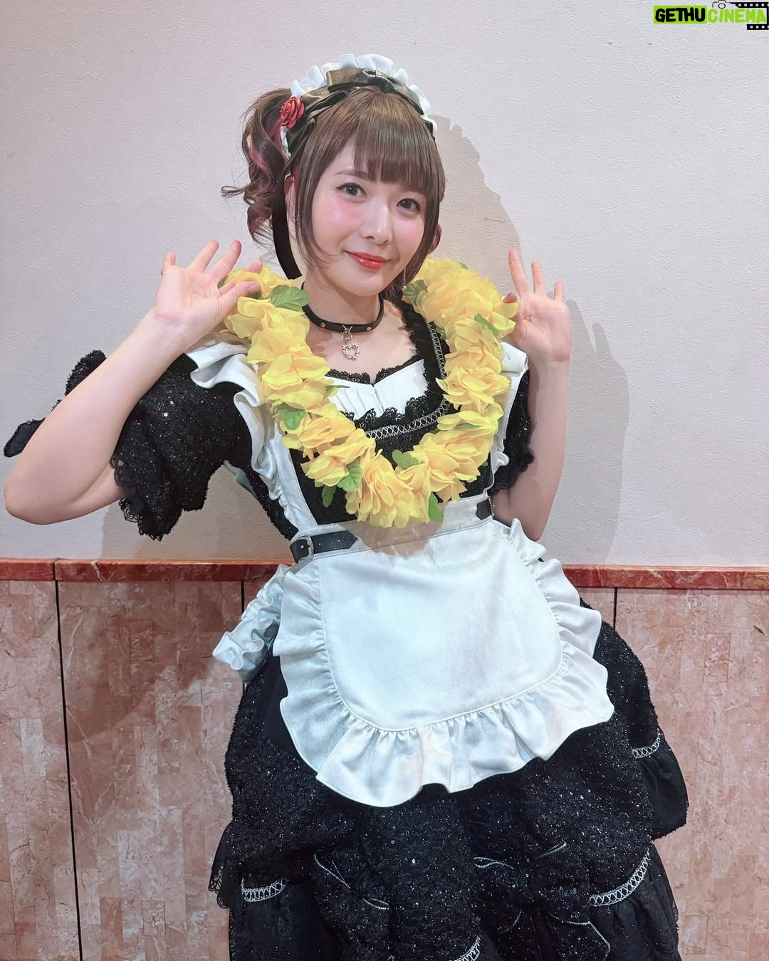 Miku Kobato - 7.2K Likes - 🕊🇯🇵📺
#オールスター感謝祭25春　に
出演いたしましたっぽ🕊

６時間生放送でしたっぽ〜！
4月3日より放送開始の
TVアニメ『ロックは淑女の嗜みでして』の
OPテーマソングをBAND-MAIDが
務めさせていただく為
リリサ役の関根明良様と２人で
出演させていただきましたっぽ🕊
TVの生放送は初めてだったので
とっっても緊張しましたが、
明良様が隣で頑張れましたっぽ♡
なんと！！！
ピリオドチャンピオンにもなりまして！！
(2位と6位にも一回ずつなったっぽ🕊)
嬉しかったっぽ〜🕊

実はこの日のために予想問題を考えたり
過去問を調べたりと対策しましたが、、
1問しか予想は当たりませんでしたっぽww
総合順位が24位だったのは、
正直悔しかったですが！
初挑戦でそこそこは頑張れたのでは?!と
思っておりますっぽ(褒めて♡←)
またもし出れることがあるならば(あってほしいっぽね)
マラソンも挑戦してみたいですっぽ←

皆様がTVの前で応援してくださってたのも
凄く力になりましたっぽ。
本当にありがとうございましたっぽ♡
メンバーもね、みんなTVで見てくれてて
放送後沢山連絡くれてて嬉しかったっぽ。

見逃した方はまだTVerで見れるので
ぜひ見てくださいっぽ🙏

番組で私を知って下さった方が
ロックレディやBAND-MAIDを
好きになってくれたら嬉しいっぽ🕊

BAND-MAIDは今年5月からツアーが
ありますので、ぜひ一度
お給仕に来ていただきたいっぽ🕊
ギャップと楽しさは保証いたしますっぽ。
チケット🎫発売中ですっぽ。
宜しくお願いいたしますっぽ〜

以上。#鳩と人間のハーフ でしたっぽ。

#オールスター感謝祭 @allstar_tbs 
#オールスター感謝祭2025春 
#bandmaid #ロックレディ
#ロックは淑女の嗜みでして 
#TBS #ReadytoRock