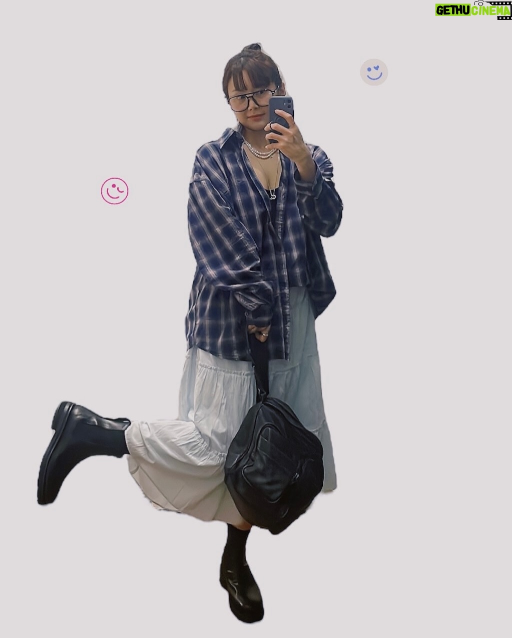 Miryo - 1.3K Likes - #캉캉치마 ☄️세상 편하고 좋네