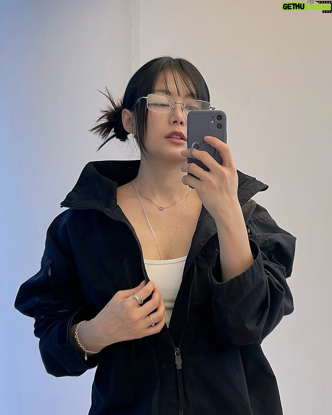 Miryo - 1.1K Likes - 며칠 전 #미료의프리스타일 보이는 라디오에서🤓😄
