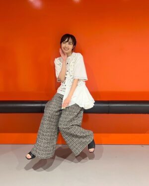 Misato Morita Instagram - 『クイズフェスフェスティバル』
ご覧くださった皆様ありがとうございました🧡
『恋は闇』放送まで、いよいよあと3日💙
#クイズフェス #恋は闇