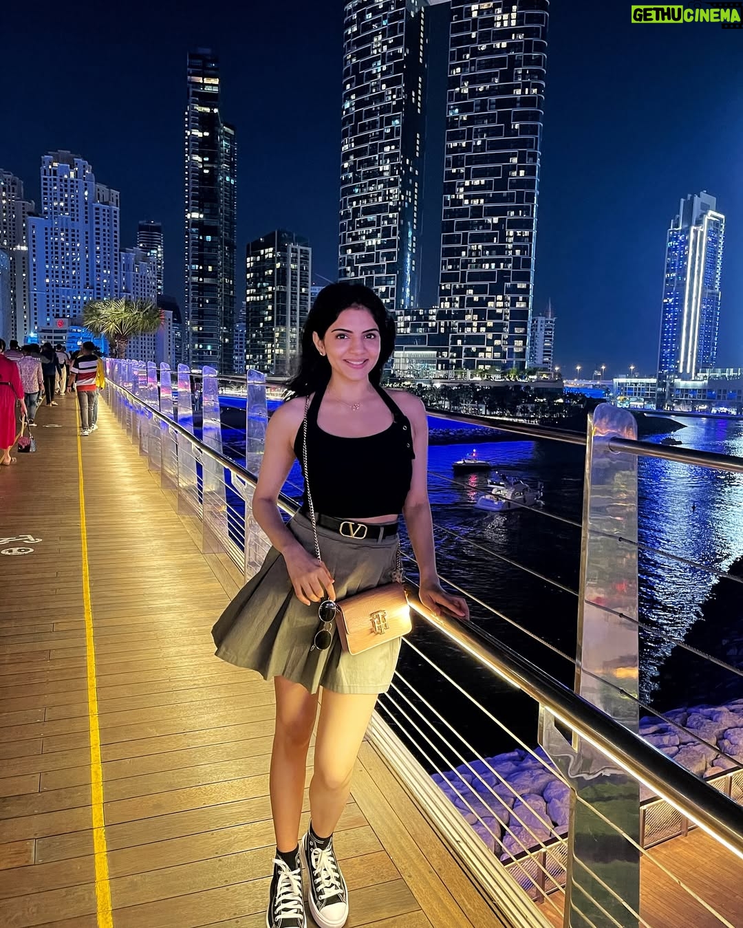 Misha Narang - 11.8K Likes - Just out here letting the wind style me🖤
#bluewater #bluewatersdubai #windy #explore #dubai #dubaitravel